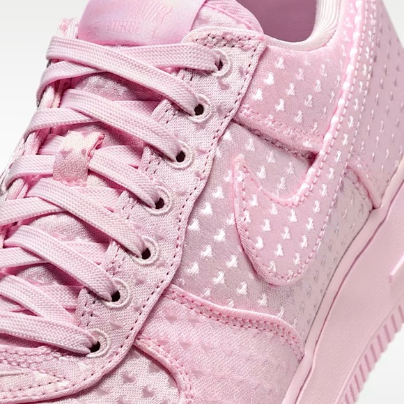 Nike Shoes - New Authentic Nike Air Force 1'07 Low Valentine's Day Heart Women Size 7
Pink